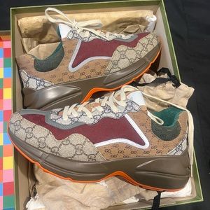 Men’s Gucci Rhyton GG low top sneaker
